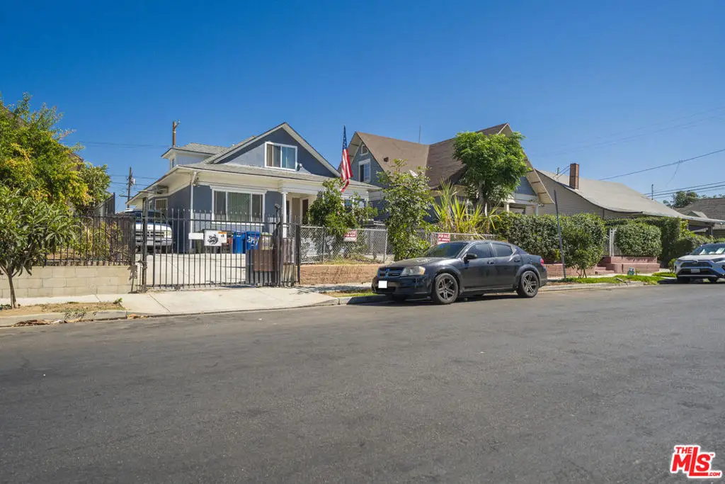 2941 W 14th Street, Los Angeles, CA 90006 - Image #1