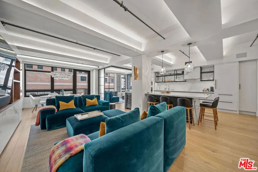 849 S Broadway #812, Los Angeles, CA 90014 - Image #3