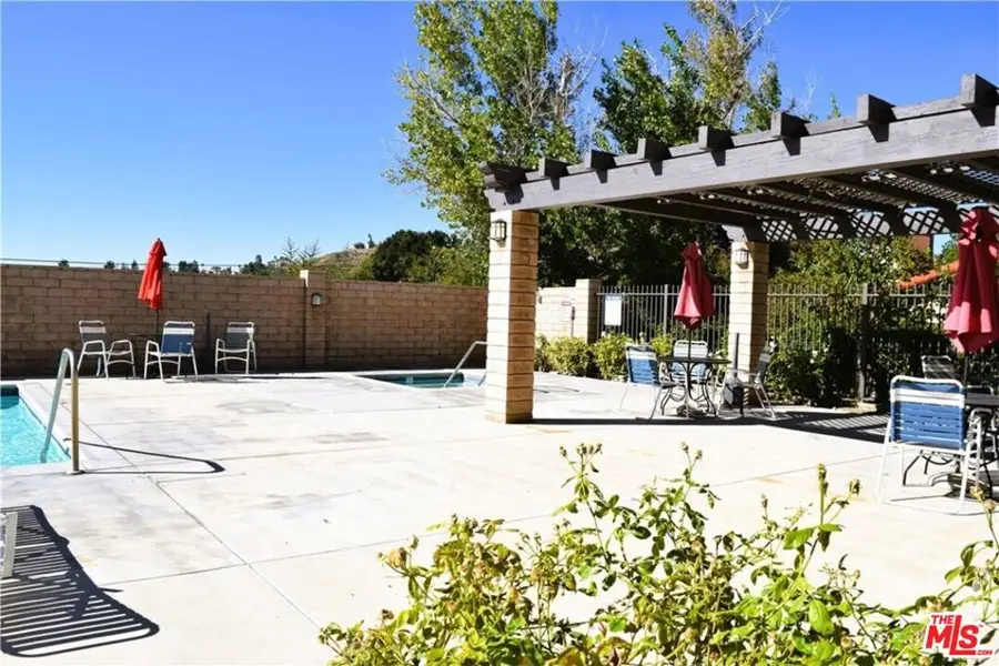 27656 Ironstone Drive #5, Canyon Country, CA 91387 - Image #3