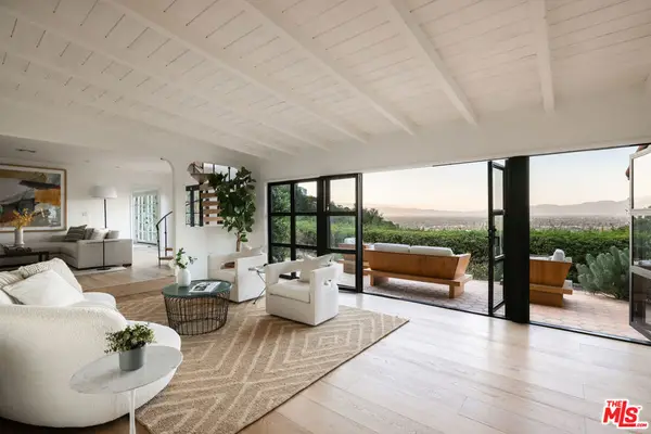 3646 Sunswept Drive, Studio City, CA 91604