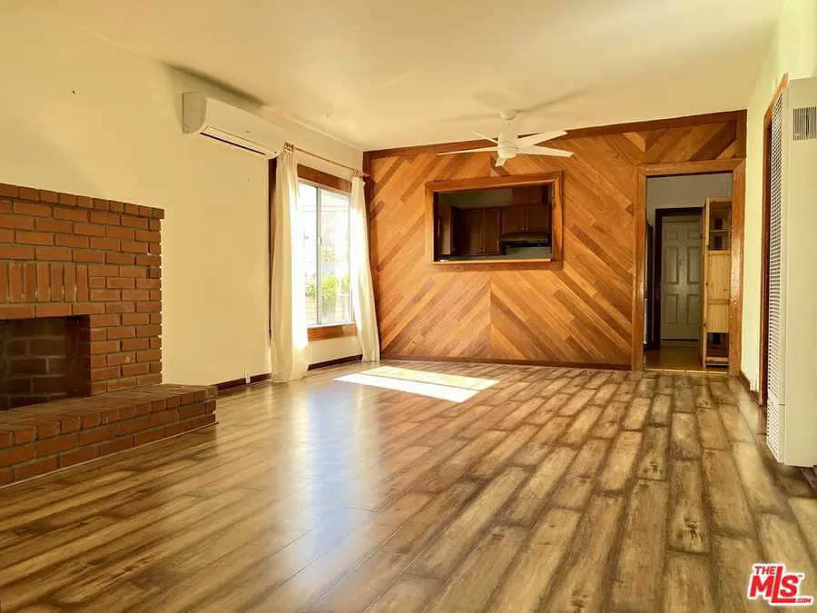 1320 Barrington Way, Glendale, CA 91206 - Image #3