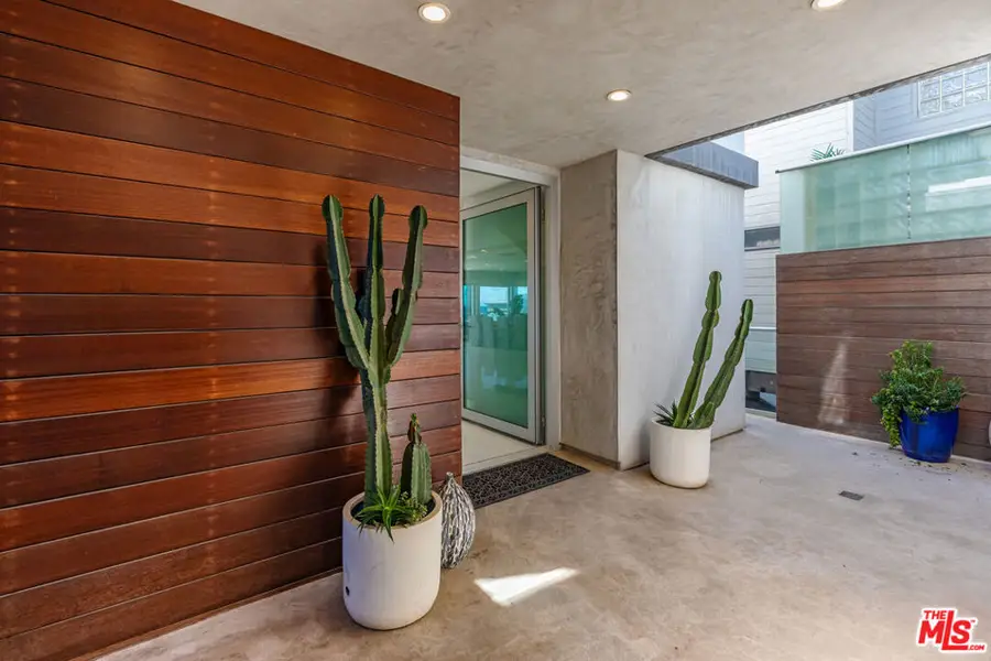 26050 Pacific Coast Highway, Malibu, CA 90265 - Image #3