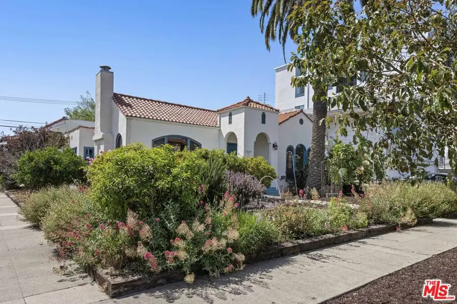 1569 S Orange Grove Avenue, Los Angeles, CA 90019 - Image #3