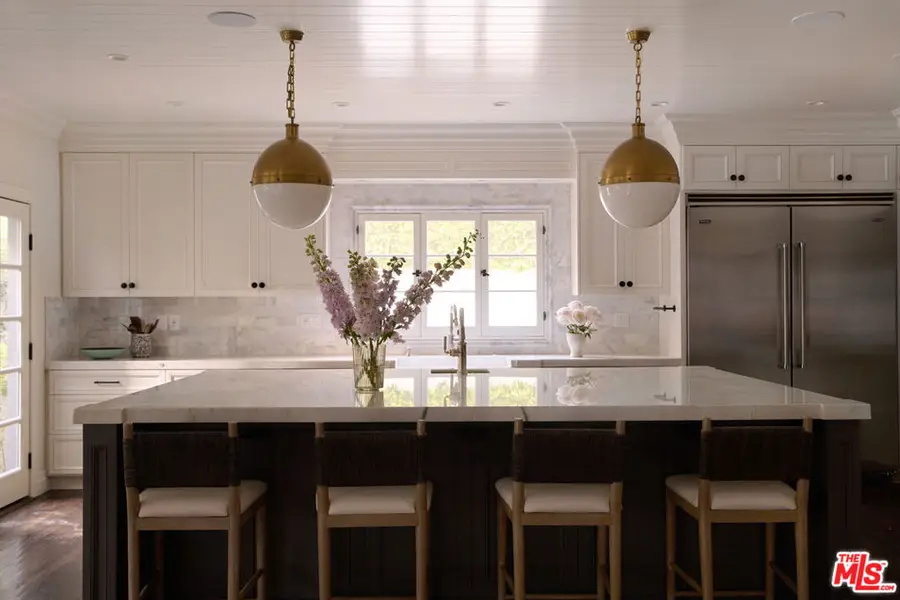 2501 N Vermont Avenue, Los Angeles, CA 90027 - Image #3