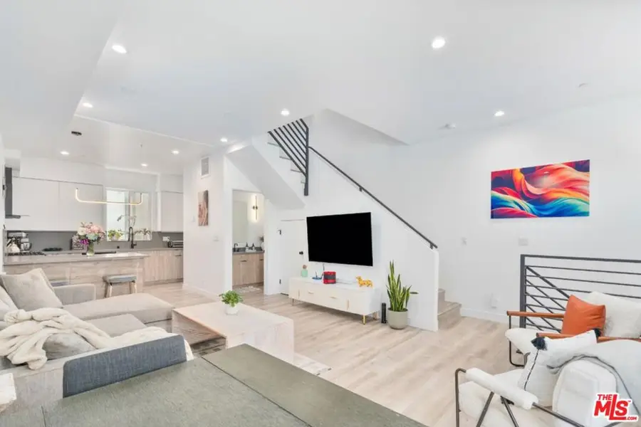 4912 S Centinela Avenue, Los Angeles, CA 90066 - Image #2