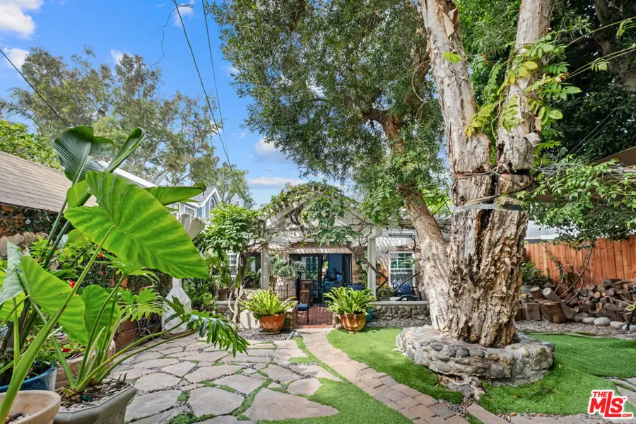 2558 Torrance Boulevard, Torrance, CA 90503 - Image #2