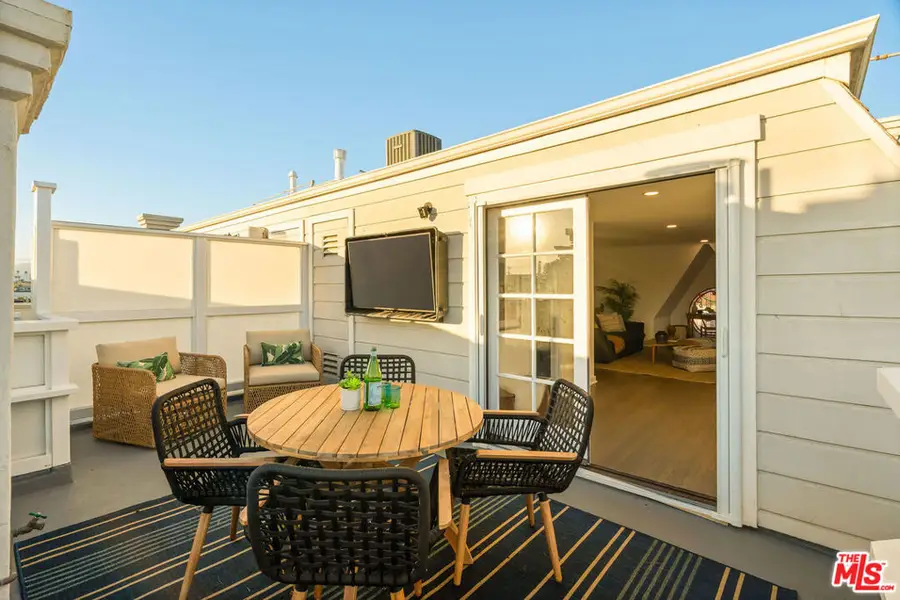 2622 2nd Street #2, Santa Monica, CA 90405 - Image #2