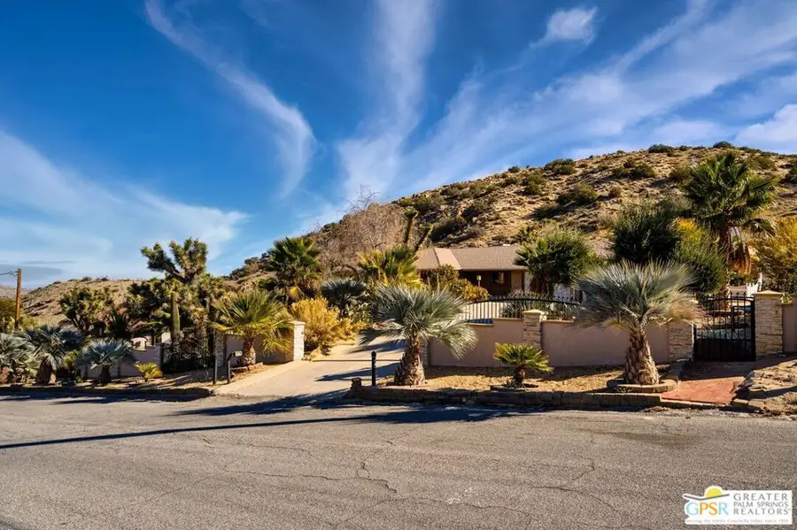 54045 Ridge Road, Yucca Valley, CA 92284 - Image #2