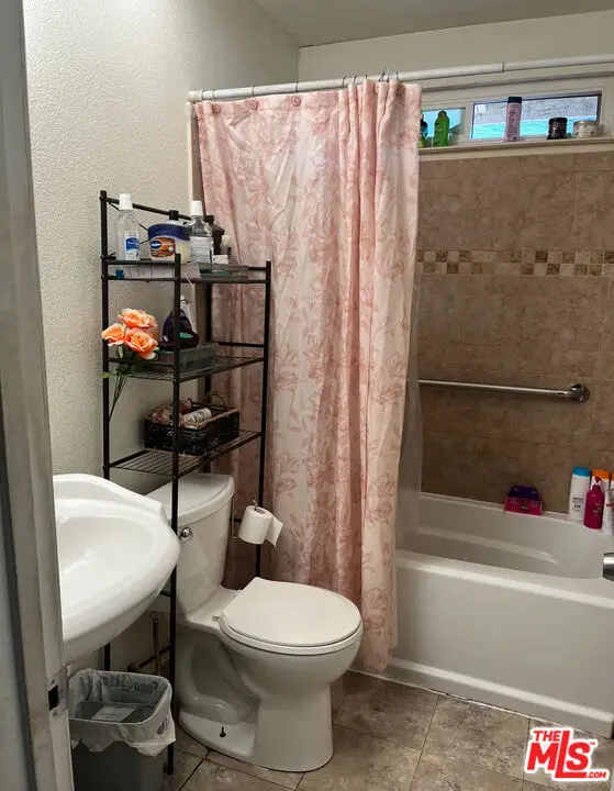 1371 Old West Drive, Sacramento, CA 95834 - #3