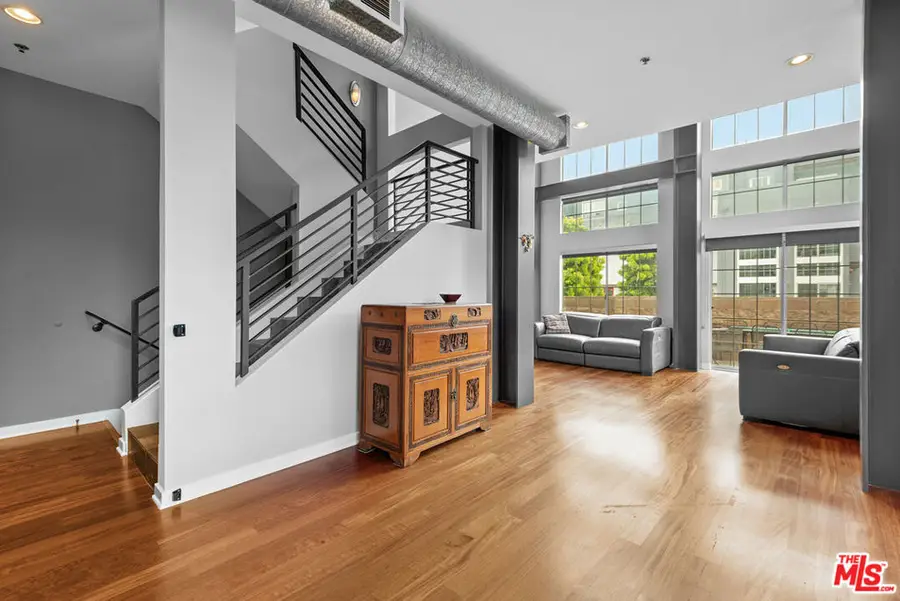 5300 Playa Vista Drive #12, Playa Vista, CA 90094 - Image #2