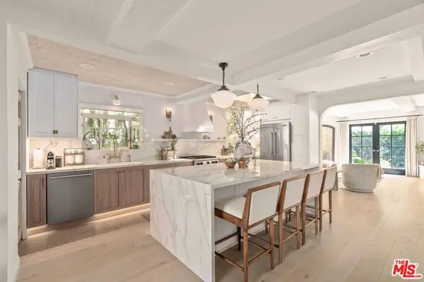 3339 Bennett Drive, Los Angeles, CA 90068