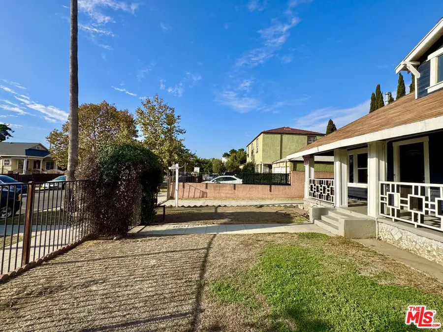 4312 Walton Avenue, Los Angeles, CA 90037 - Image #2