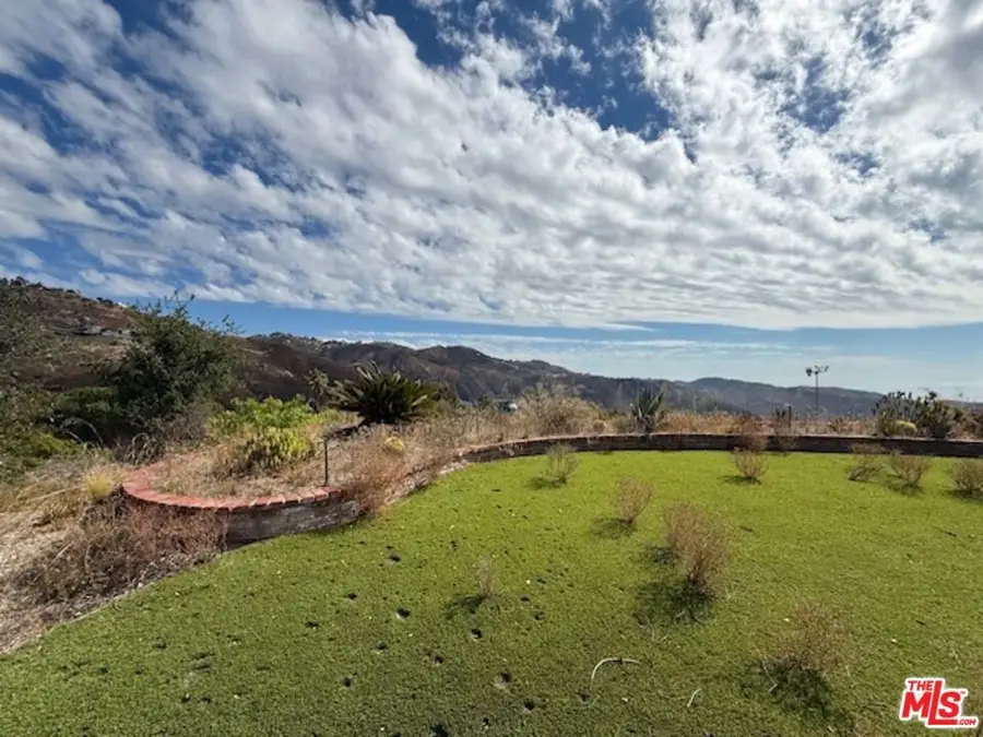 23474 W Moon Shadows Drive, Malibu, CA 90265 - Image #3