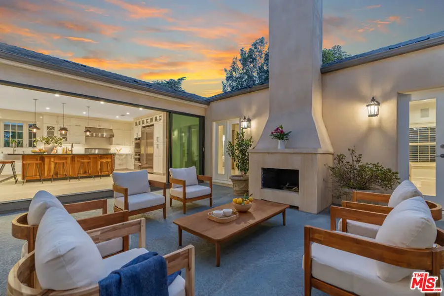 632 S Arden Boulevard, Los Angeles, CA 90005 - Image #3