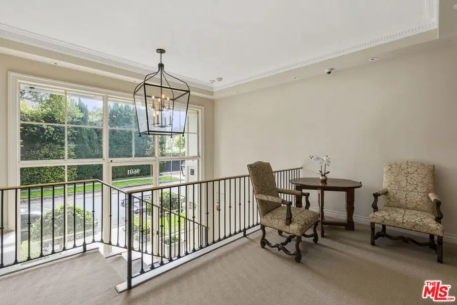 9601 Charleville Boulevard #10, Beverly Hills, CA 90212 - Image #3