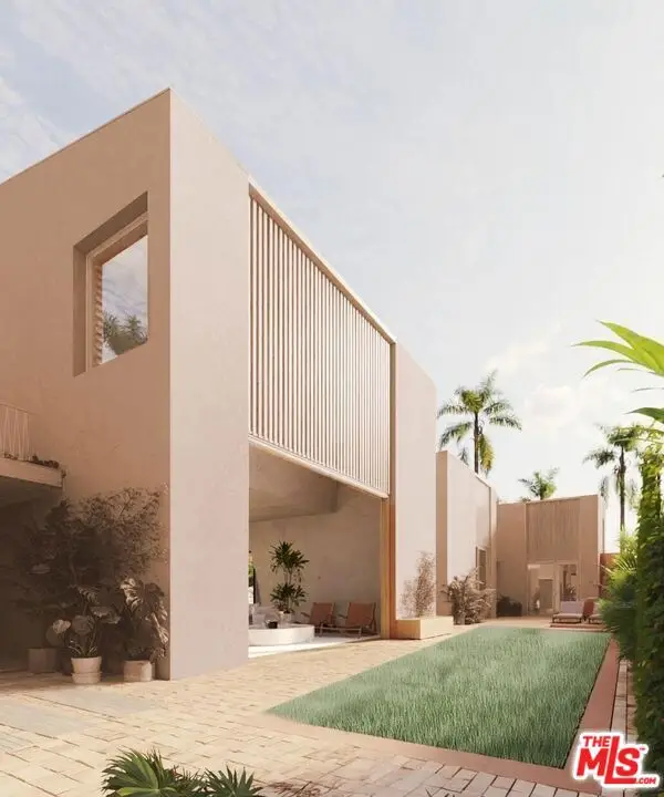 2132 Walnut Avenue, Venice, CA 90291