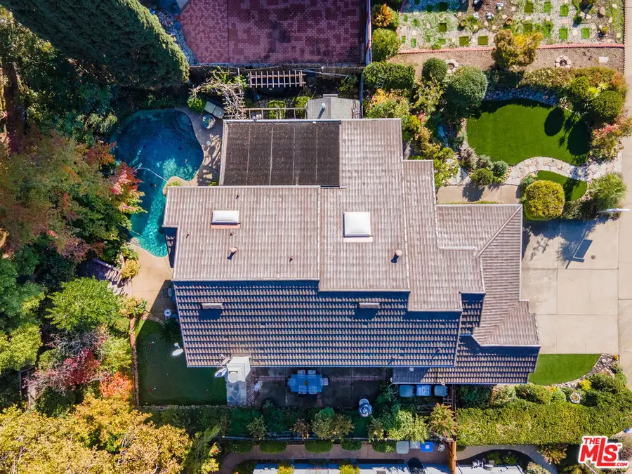 217 Keller Circle, Folsom, CA 95630 - Image #3