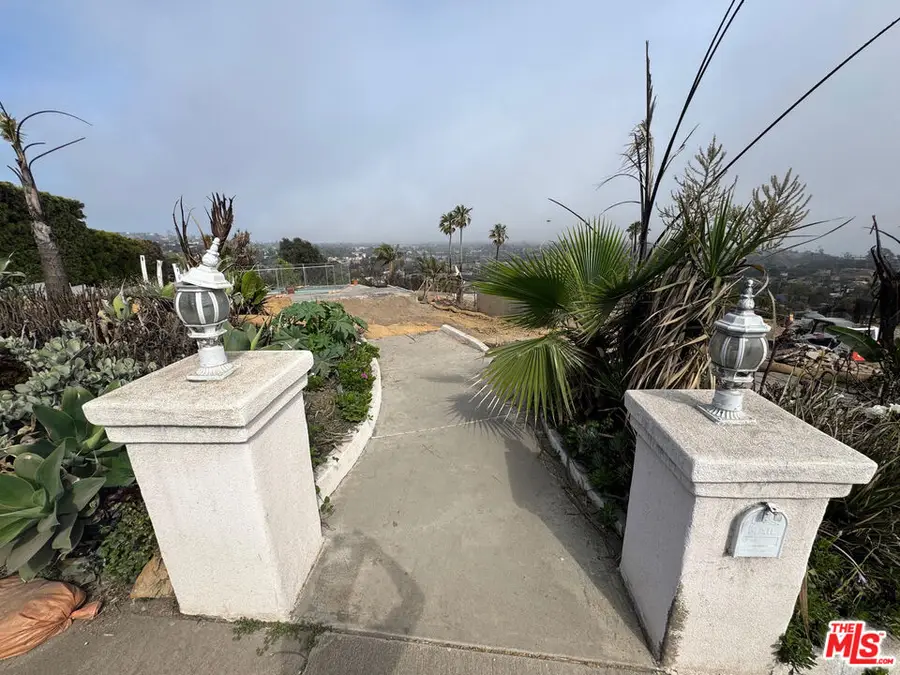 840 Lachman Lane, Pacific Palisades, CA 90272 - #2