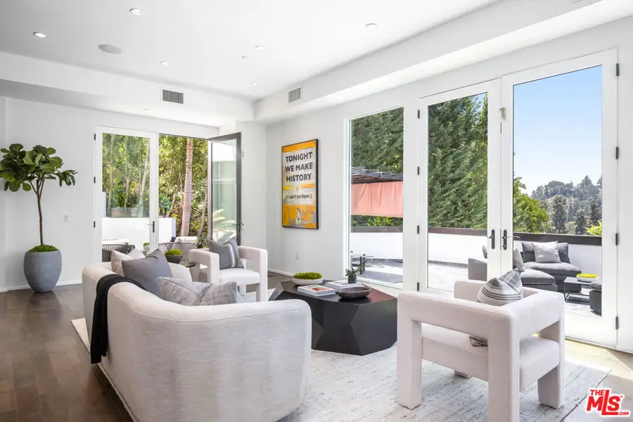 1642 Lindacrest Drive, Beverly Hills, CA 90210 - #2