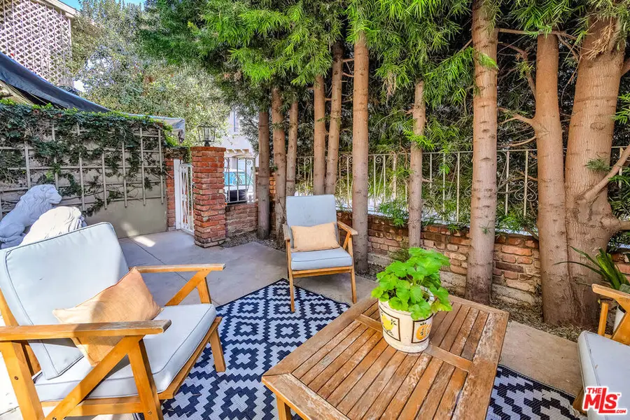 14238 Dickens Street #4, Sherman Oaks, CA 91423 - #3