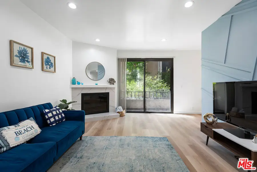 8110 Manitoba Street #109, Playa Del Rey, CA 90293 - Image #2