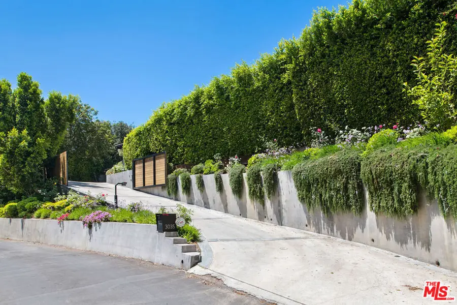 3035 Lake Glen Drive, Beverly Hills, CA 90210 - Image #3
