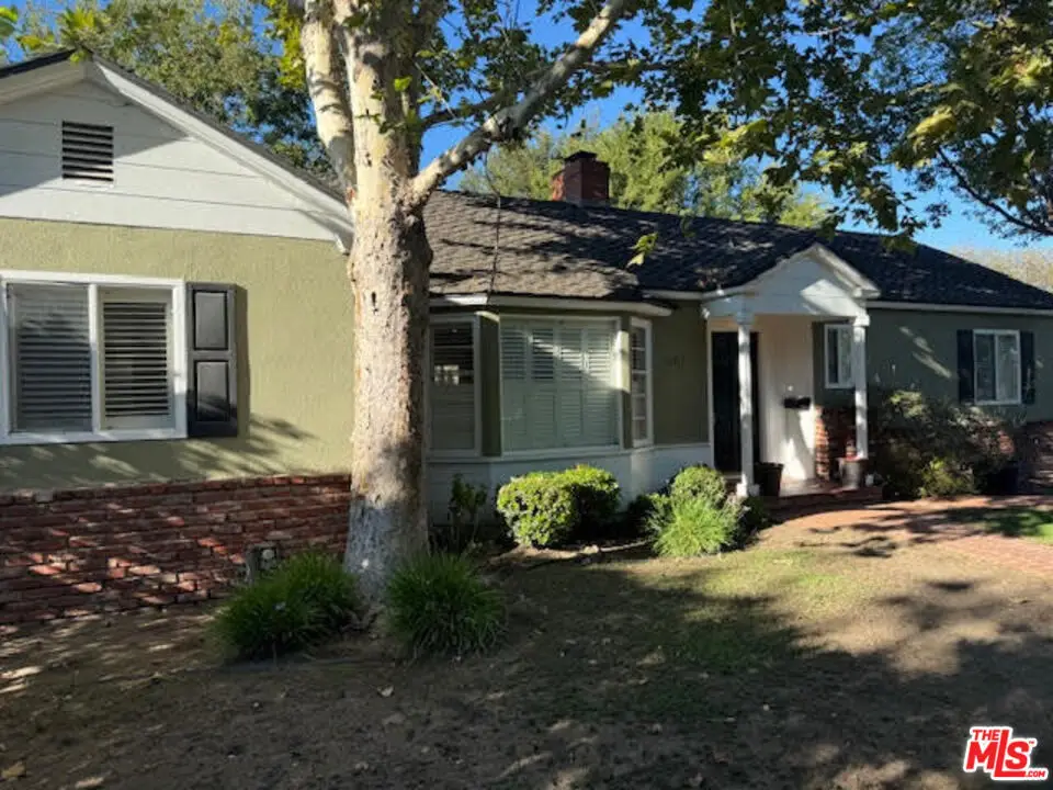 12211 Huston Street, Valley Village, CA 91607 - Image #1