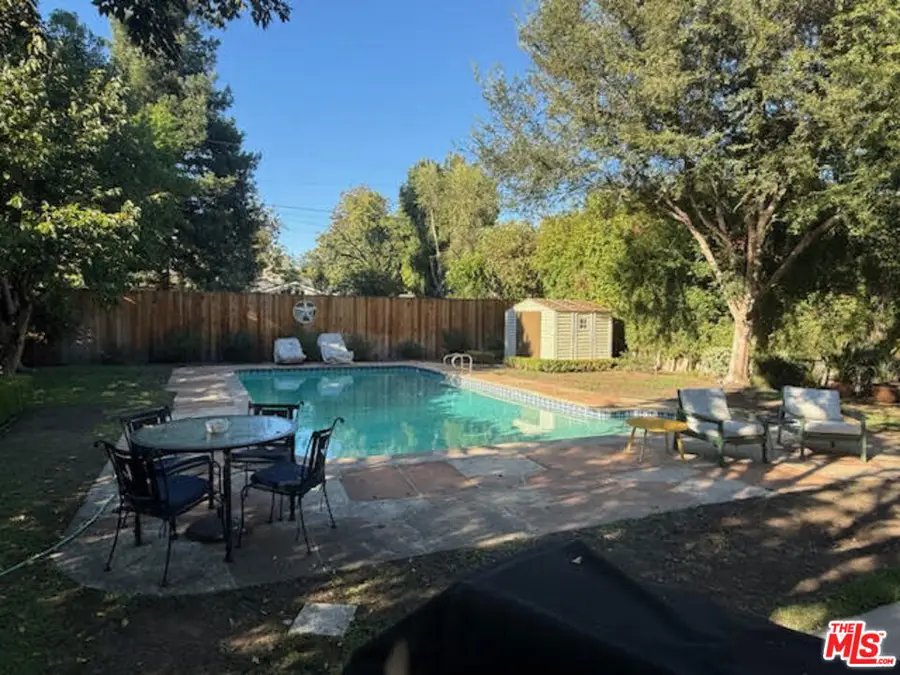 12211 Huston Street, Valley Village, CA 91607 - Image #2