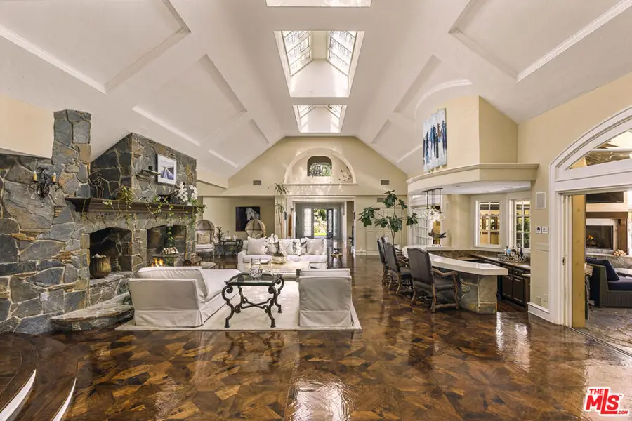 25163 Jim Bridger Road, Calabasas, CA 91302 - #3