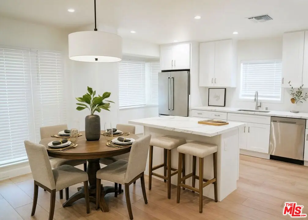 10233 S 5th Avenue, Inglewood, CA 90303 - Image #1