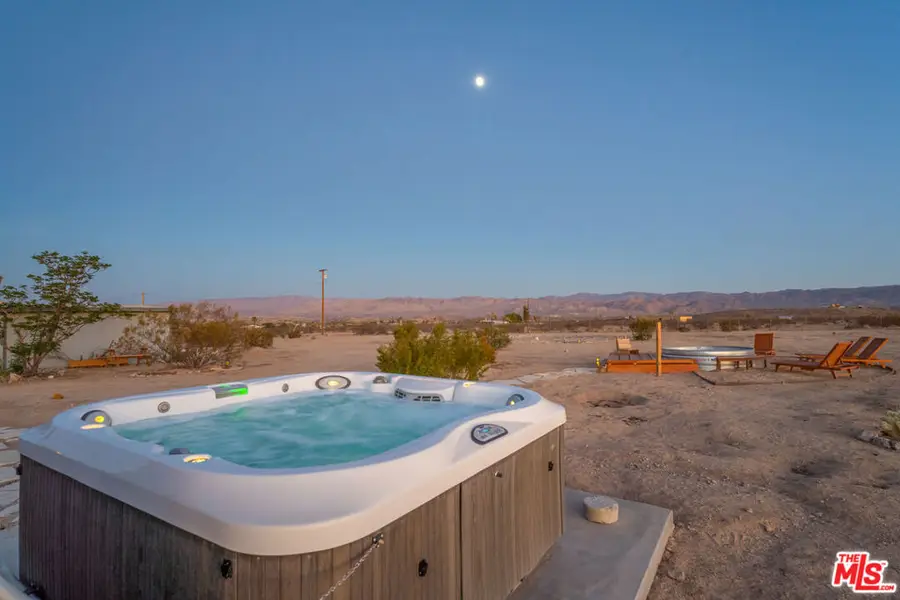 2724 Stonehill Avenue, Joshua Tree, CA 92252 - Image #2