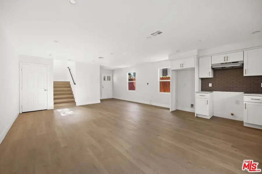 645 W 97th Street, Los Angeles, CA 90044 - Image #3