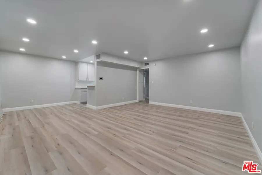 110 E Hillcrest Boulevard #115, Inglewood, CA 90301 - Image #3