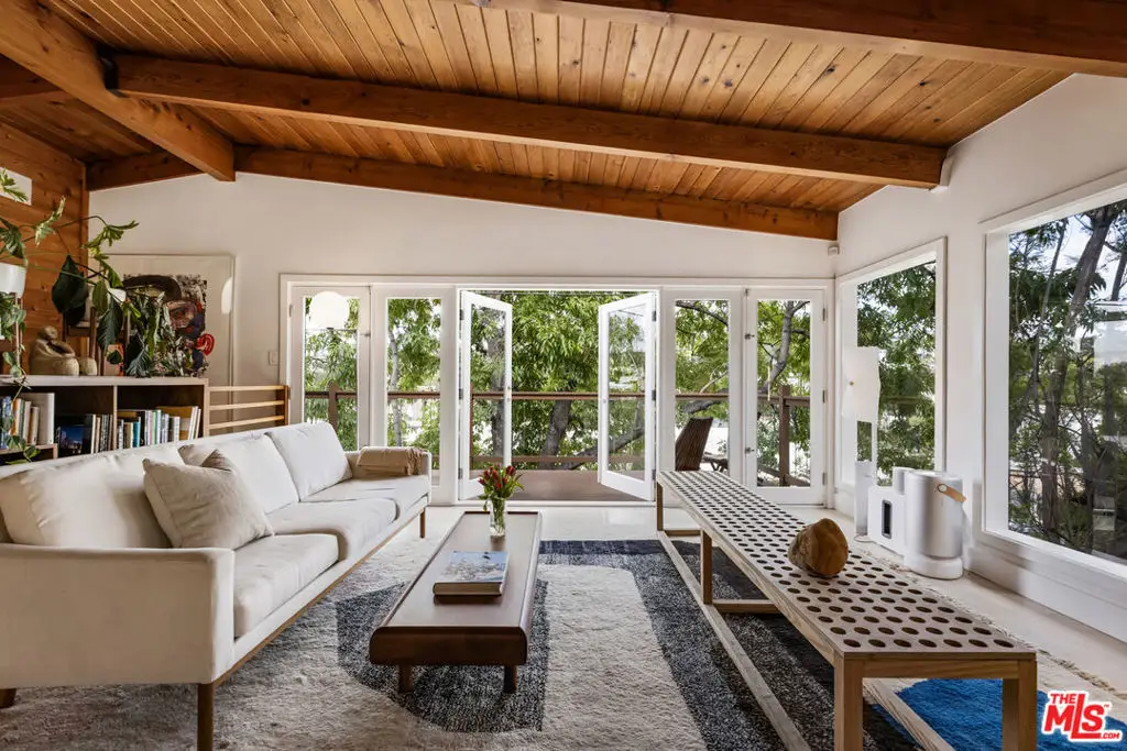 2422 Claremont Avenue, Los Angeles, CA 90027 - Image #1