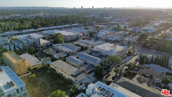 5828 Lexington Avenue, Los Angeles, CA 90038