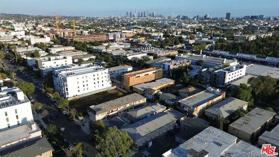 5828 Lexington Avenue, Los Angeles, CA 90038 - Image #2