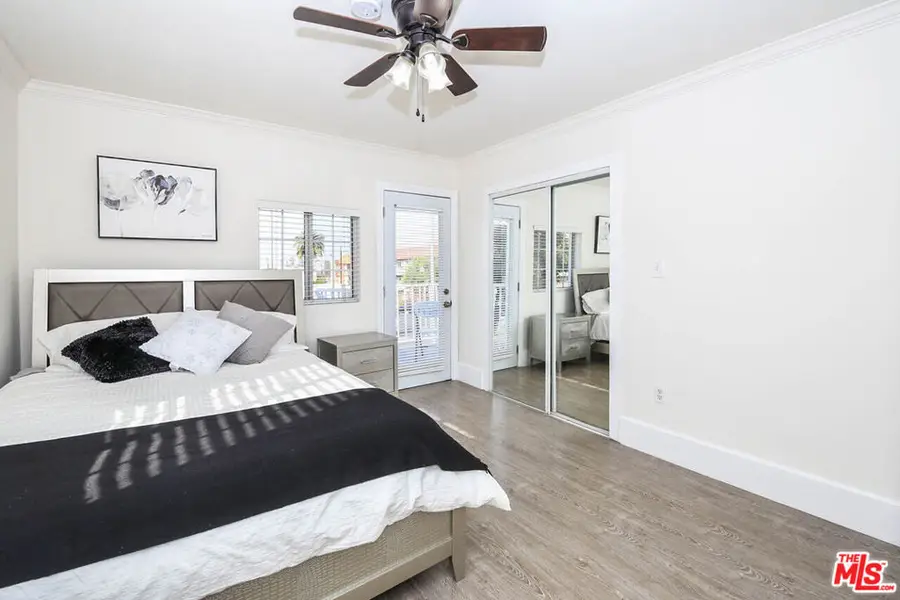 4572 Rosewood Avenue, Los Angeles, CA 90004 - #3