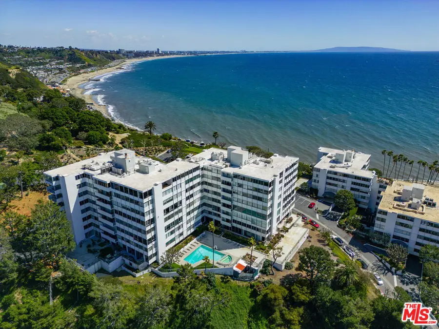 17352 W Sunset Boulevard #202, Pacific Palisades, CA 90272 - Image #3