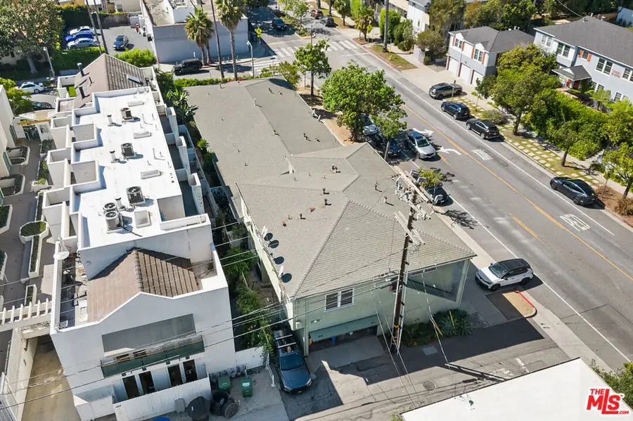 2102 Montana Avenue, Santa Monica, CA 90403 - Image #2