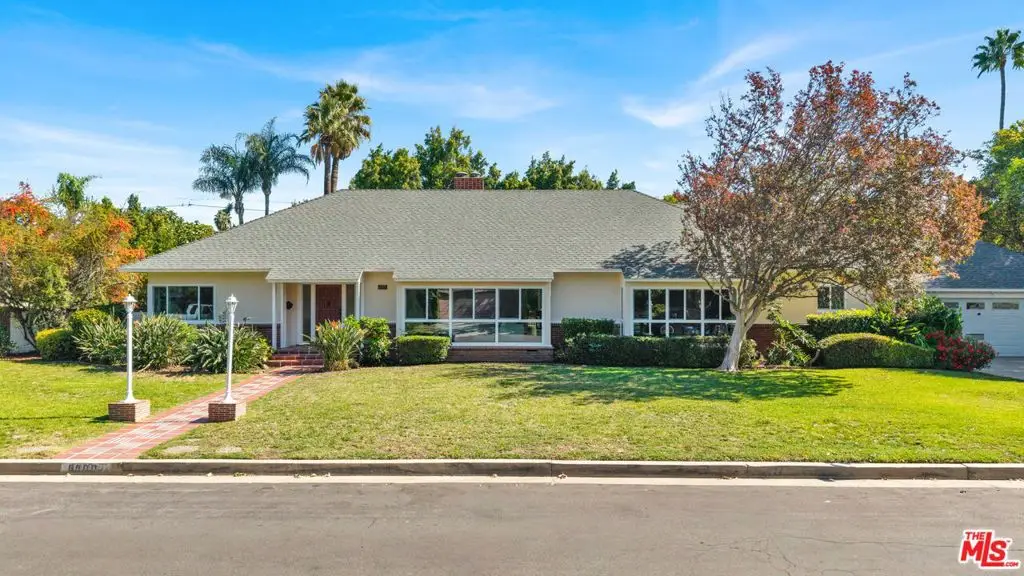 6900 Chisholm Avenue, Lake Balboa, CA 91406 - Image #1