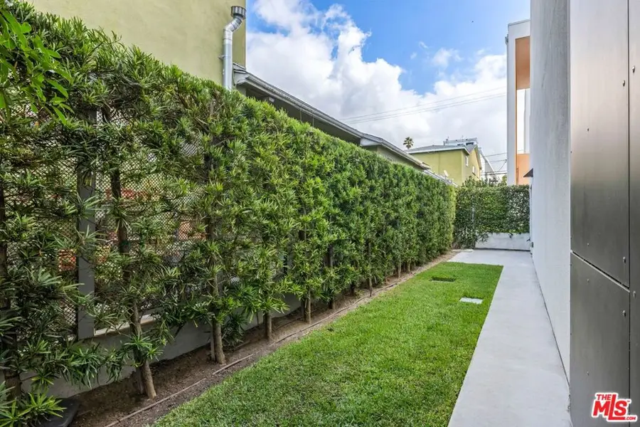 1433 14th Street #1, Santa Monica, CA 90404 - Image #3