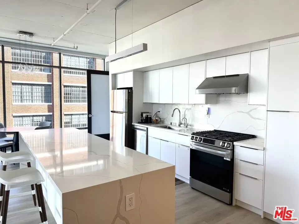 1100 S Hope Street #516, Los Angeles, CA 90015 - Image #1