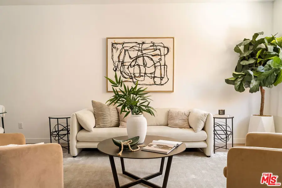 3863 N Riley Lane, Los Angeles, CA 90065 - Image #2