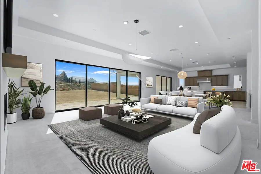 12060 Red Hawk Lane, Porter Ranch, CA 91326 - Image #2