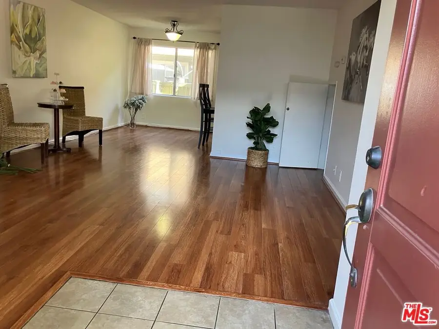 20258 Cohasset Street #4, Winnetka, CA 91306 - Image #3