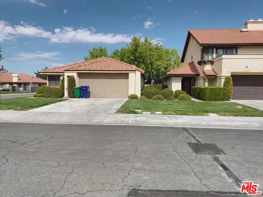2825 Dartmouth Drive, Lancaster, CA 93536 - Image #2