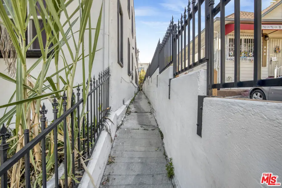 969 S Serrano Avenue, Los Angeles, CA 90006 - Image #3