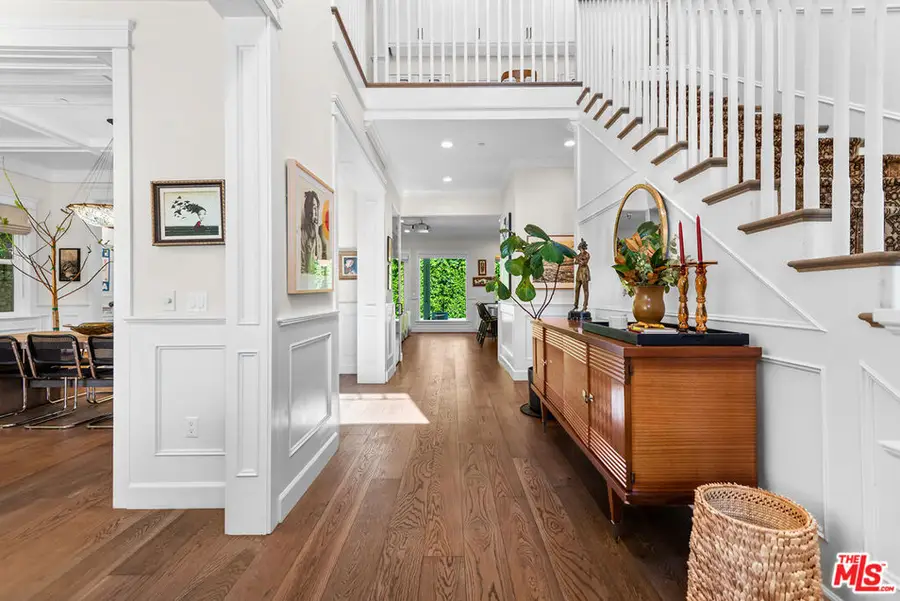 13935 Huston Street, Sherman Oaks, CA 91423 - Image #3