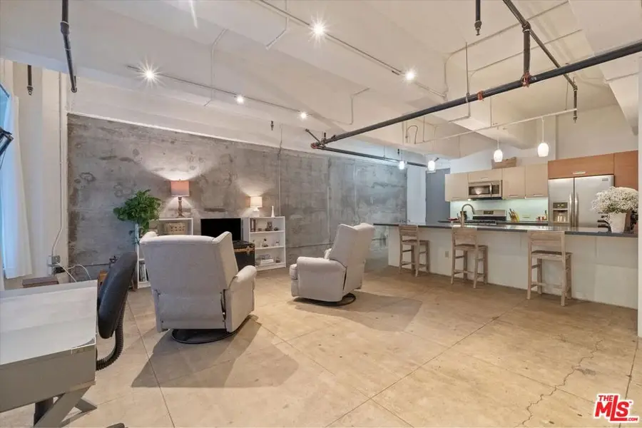 746 S Los Angeles Street #403, Los Angeles, CA 90014 - Image #3