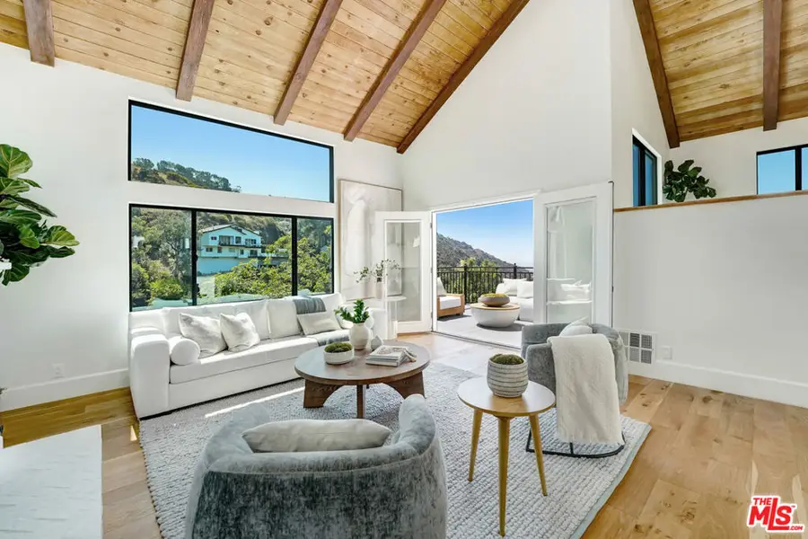 2506 Zorada Drive, Los Angeles, CA 90046 - #3